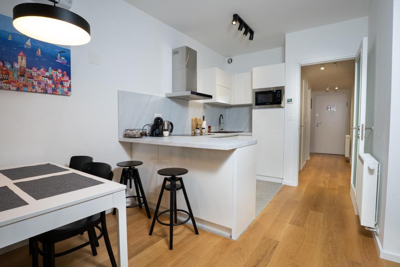 Apartment Pia リエカ エクステリア 写真